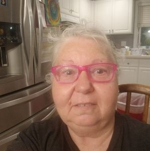 Meet your Posher, Paula